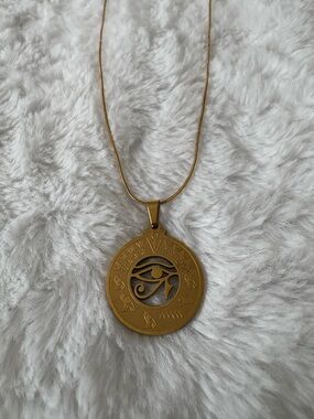 Gold Egyptian Eye Medallion Necklace